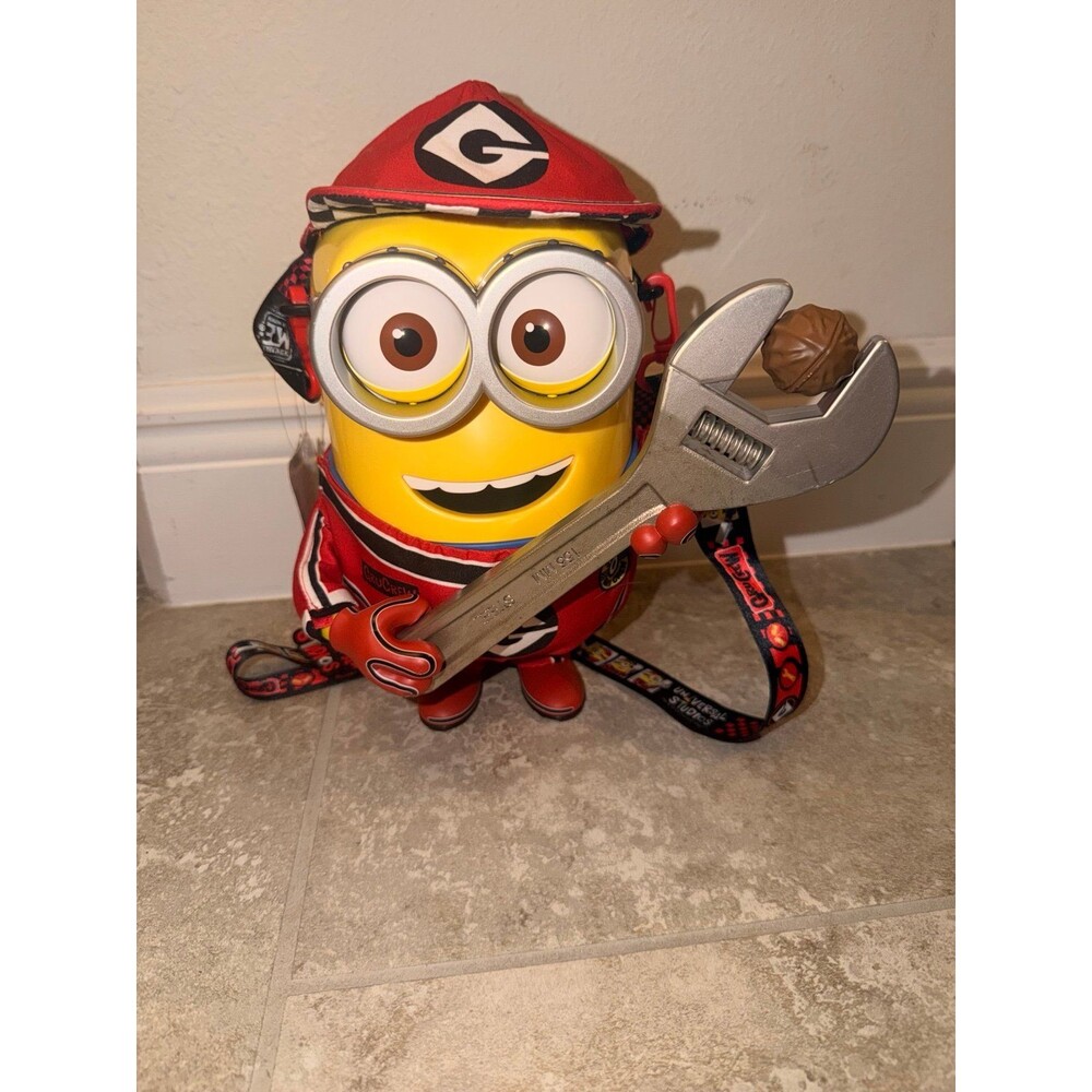 Universal Studios Minion Tom Popcorn Bucket Container Racing Suits New